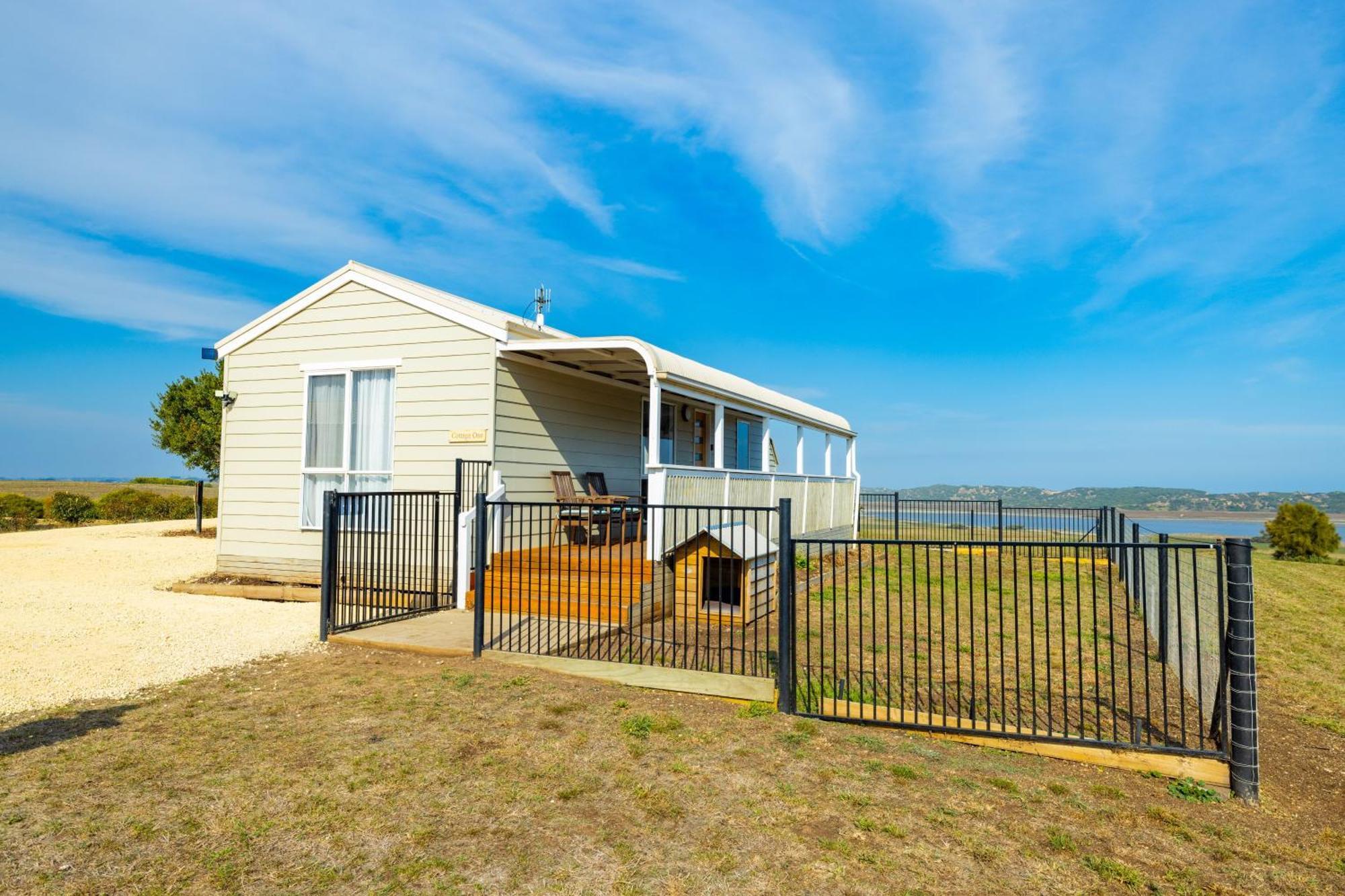 High View Family Cottages 워남불 외부 사진